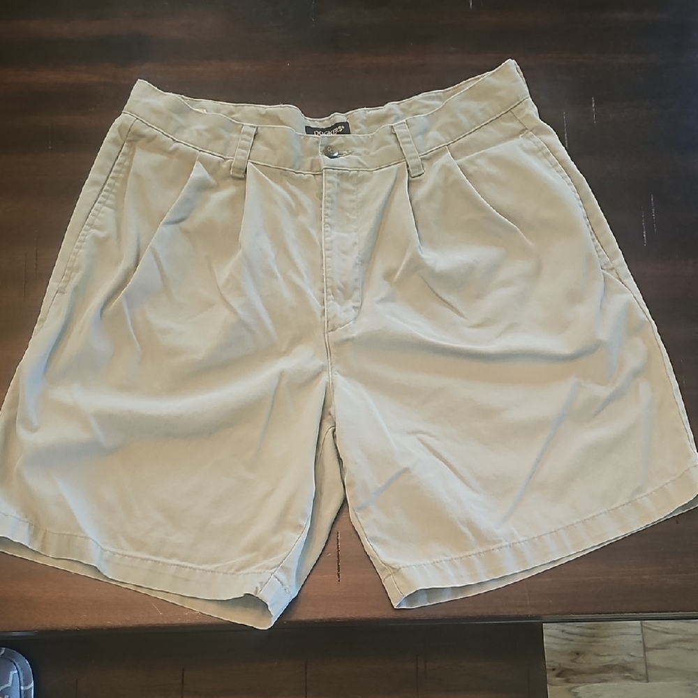 Dockers Tan Flat Front Shorts Casual Style